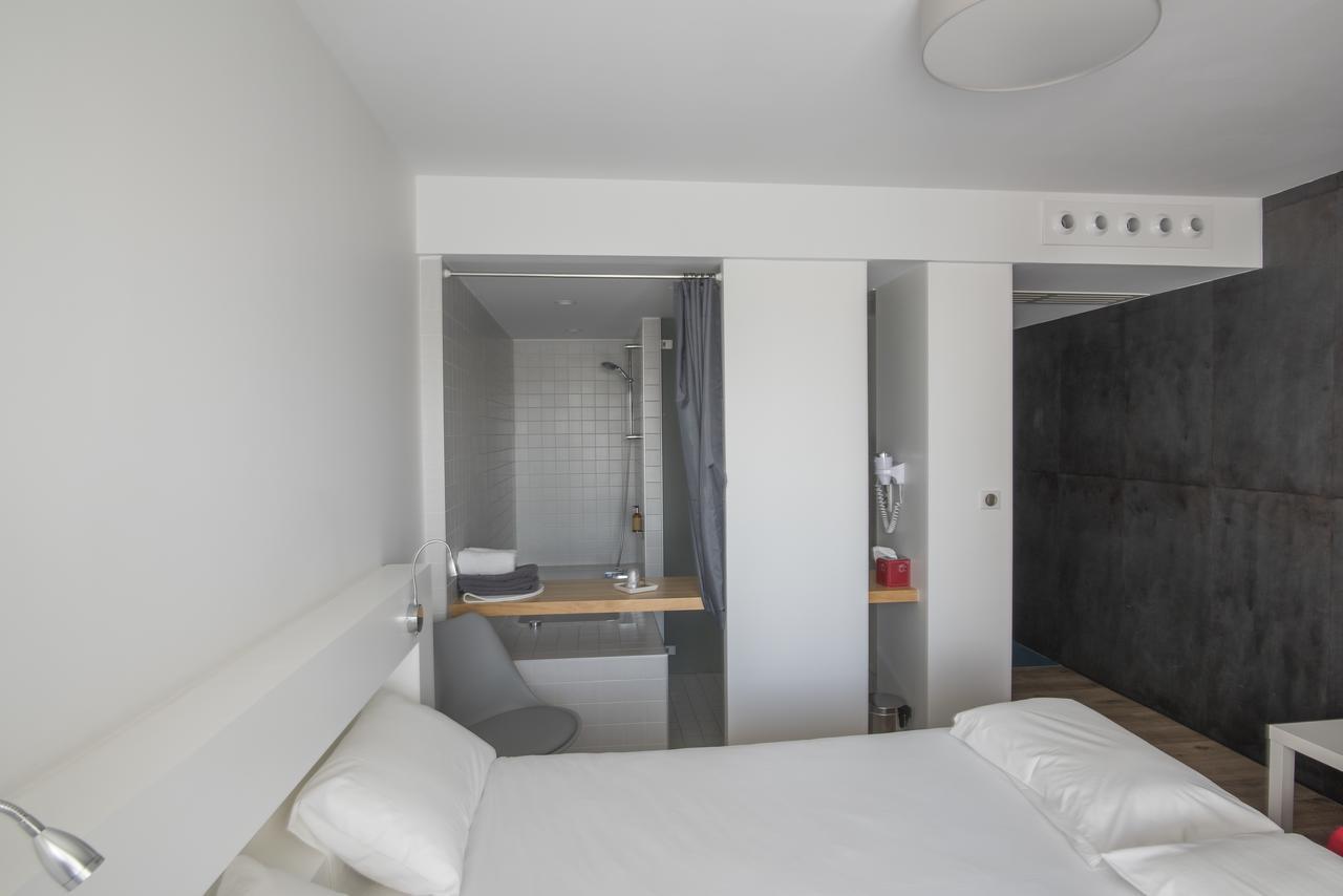 Double Room Bath,1500538984:JPEG